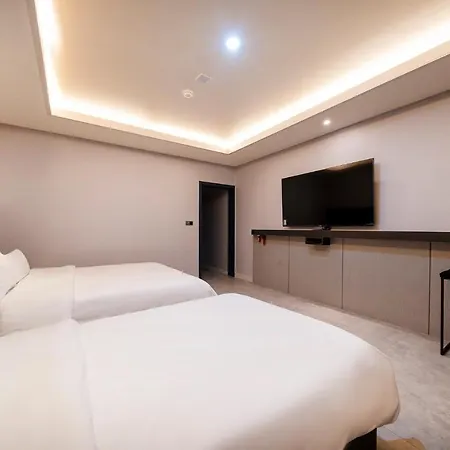 Browndot Hotel Sangmu Gwangju Metropolitan City Exterior photo